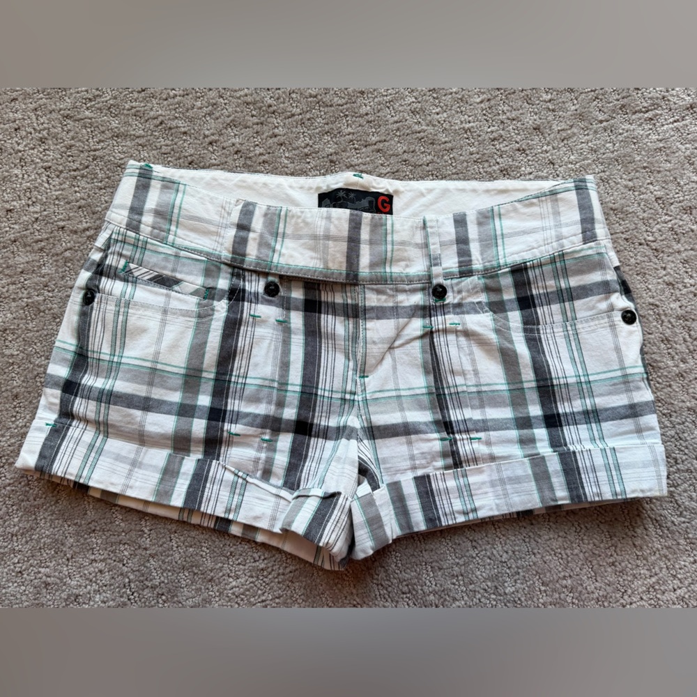 G by Guess Plaid Cotton Shorts in White, Gray & Teal size 28 (more like size 4)